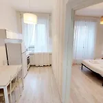 Bbhome Stylish Gold Apartment Near Trastevere Station